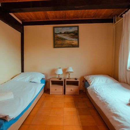 Karczma U Wallenroda Ryn  Ngoại thất bức ảnh