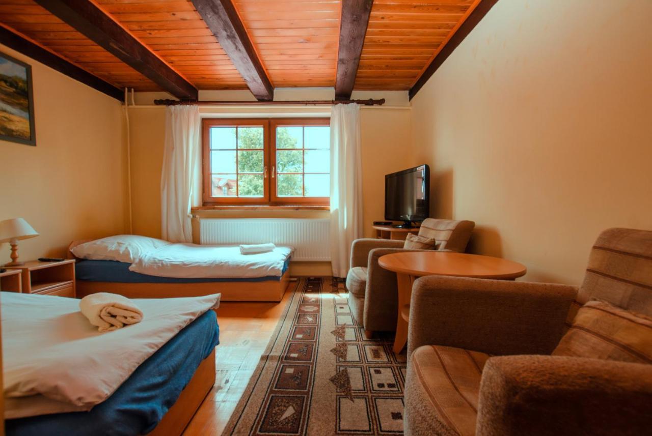 Karczma U Wallenroda Ryn  Ngoại thất bức ảnh